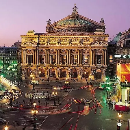Cosy Next To The Champs-élysées Avenue! Appartamento *
