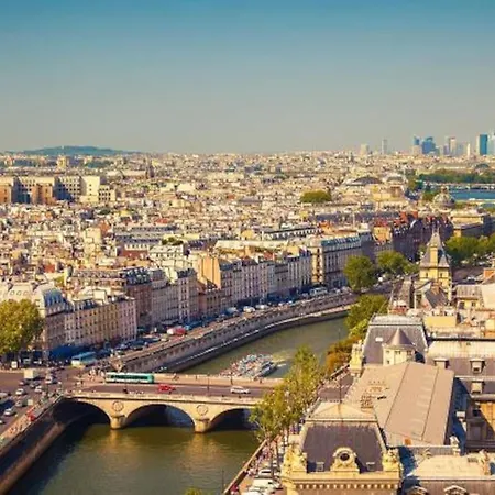 Cosy Next To The Champs-élysées Avenue! Parigi